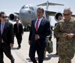 US Defense Secretary Makes Unannounced Visit to Iraq 
