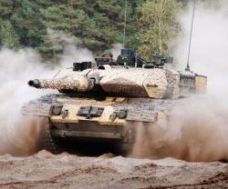 Germany Receives Latest Version of Leopard 2