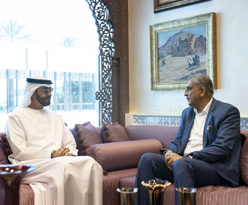 Abu Dhabi Crown Prince Receives Pakistan’s Chief of Staff