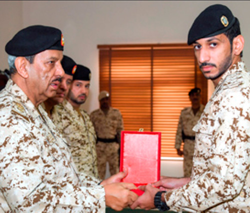 Bahrain’s Commander-in-Chief Attends Graduation Ceremony