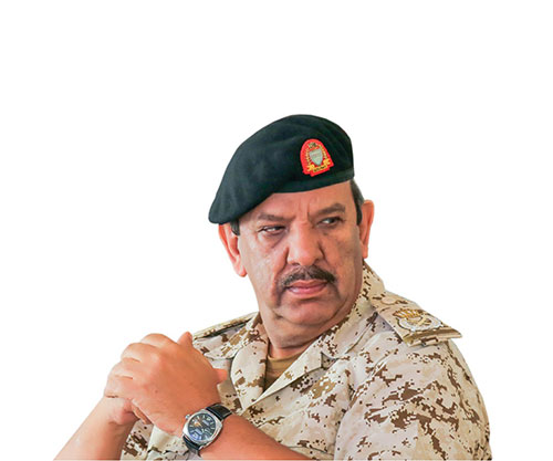 Bahrain’s Commander-in-Chief Meets with Senior Defence Force Officers