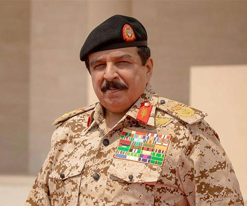 Bahrain’s King Visits Defence Force General Command Bahrain’s King Visits Defence Force General Command