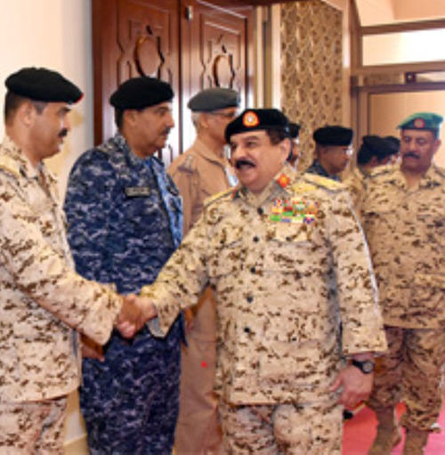 Bahrain’s King Visits Defense Force’s General Command