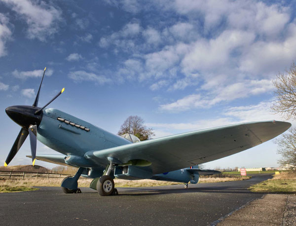 Bahrain National Museum Hosts Historic Aviation Exhibition