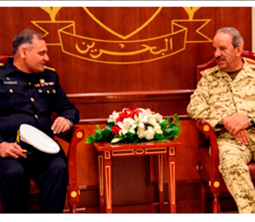 Bahrain Receives Pakistan Naval War College Delegation 