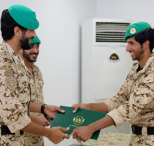 Bahrain Royal Guard Commander Attends Graduation Ceremony