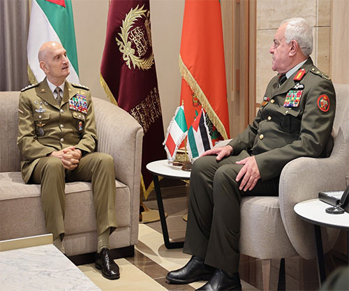 Chairman of Jordanian Joint Chiefs of Staff Receives Italian Chief of Defence Chairman of Jordanian Joint Chiefs of Staff Receives Italian Chief of Defence