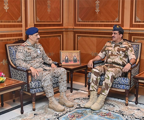 Commanders of Royal Saudi Air Force and Qatar’s Military Police Forces Visit Oman