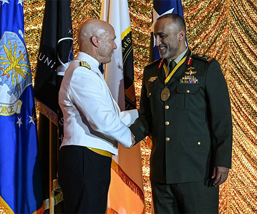 Director of the Office of UAE’s Supreme Commander Awarded US Special Operations Command Medal