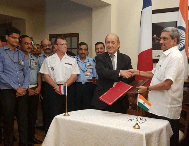 Indian Air Force Signs Up for 36 Rafale Fighter Jets