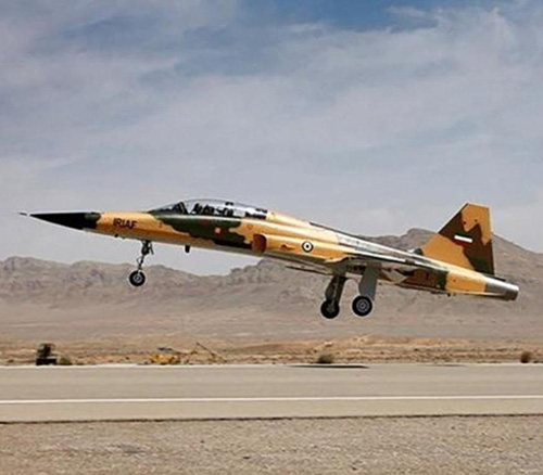 Iran Ready to Export Fighter Jets, Training Aircraft 