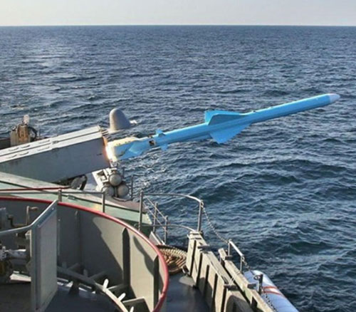 Iran Test-Fires New Cruise Missiles in Gulf of Oman