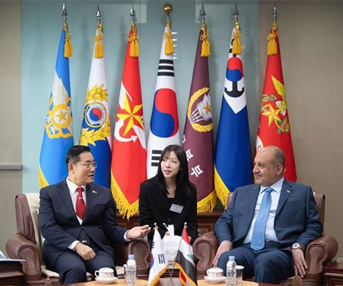 Iraqi, Korean Defence Ministers Agree to Bolster Arms Industry Cooperation