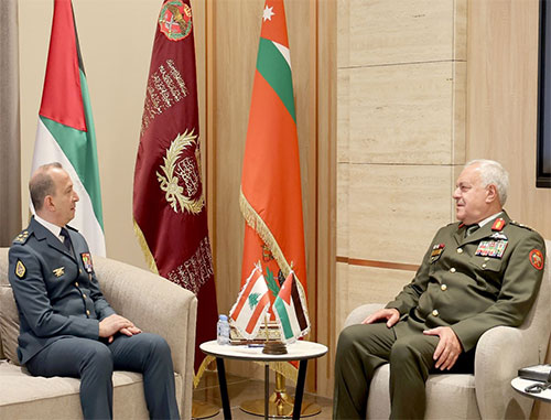 Jordanian, Lebanese Army Chiefs Discuss Military Cooperation in Amman