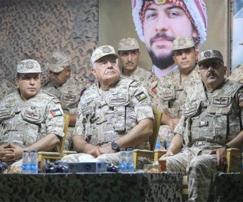 Jordanian Army Chief Oversees “Piercing Star” Night Tactical Exercise
