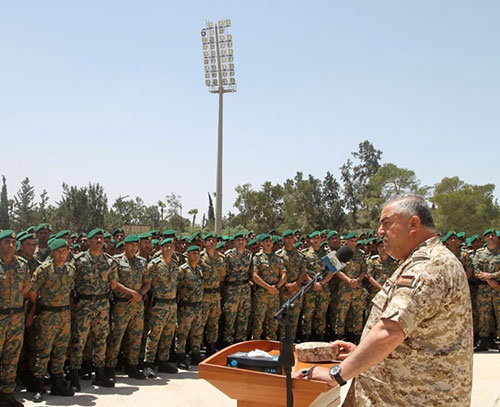 Jordanian Army Chief Visits Special Royal Guard Command