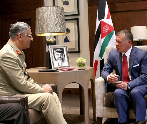 Jordanian King Receives Chief-of-Staff of Pakistan’s Army