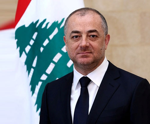 Lebanese Defense Minister Meets Egyptian Counterpart