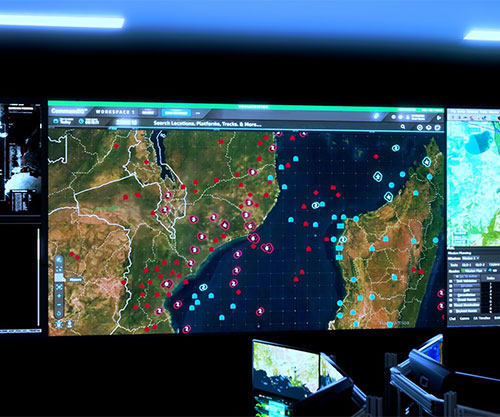 Lockheed Martin Unveils CommandIQ™: Next-Generation Multi-Mission Command & Control Lockheed Martin Unveils CommandIQ™: Next-Generation Multi-Mission Command & Control