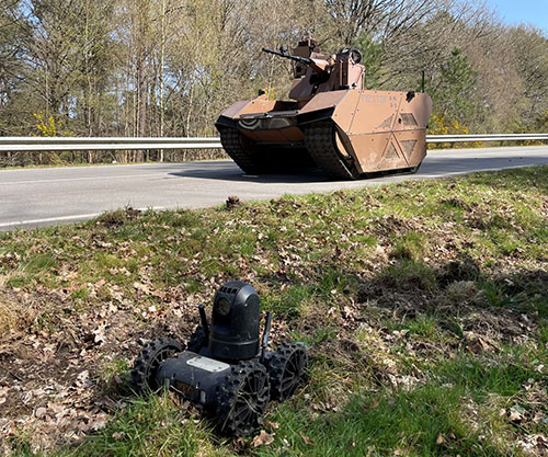 Nexter Partner of French Army for First Air-Land Robotics Day 