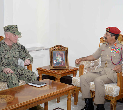 Oman Receives Chief of US Naval Forces Central Command