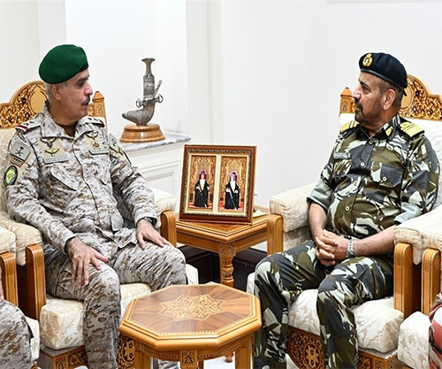 Oman Receives Commander of GCC Unified Military Command 
