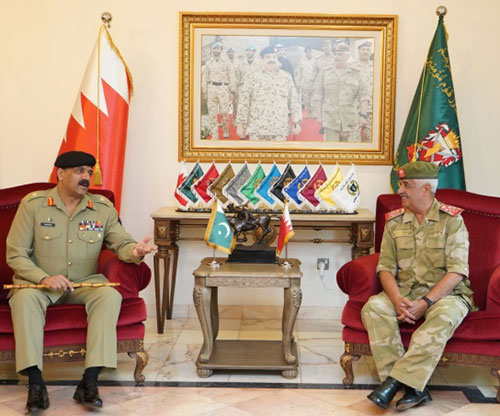 Pakistan’s Director General of Joint Staff, India’s Deputy Chief of Naval Staff Visit Bahrain