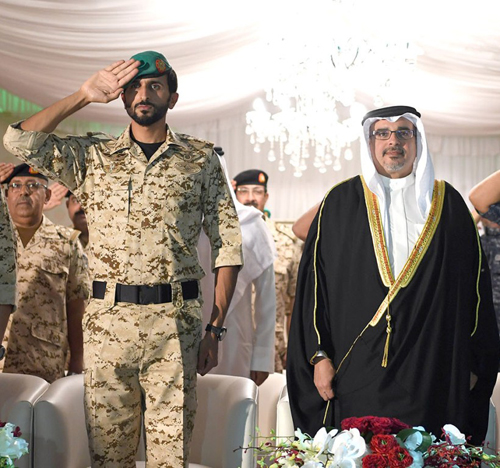Bahrain Crown Prince Visits Royal Guard 