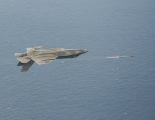 Lockheed Martin’s F-35s Surpass 100,000 Flight Hours 