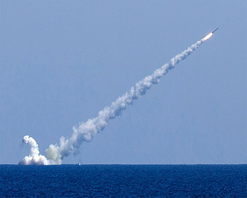 Putin Announces Successful Test-Launch of Tsirkon Hypersonic Missile 