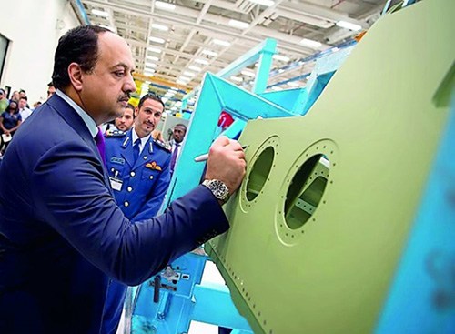 Qatar’s Defense Minister Visits Boeing’s F-15 Plant 