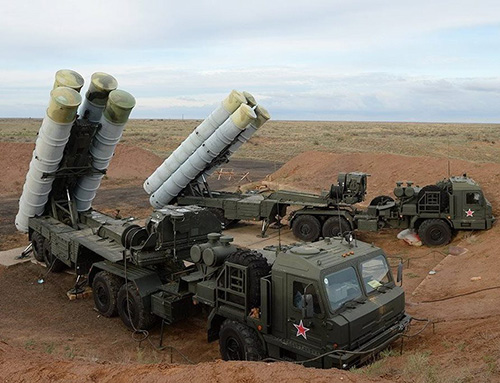 Qatar Eyes S-400 Missiles, Range of Arms from Russia