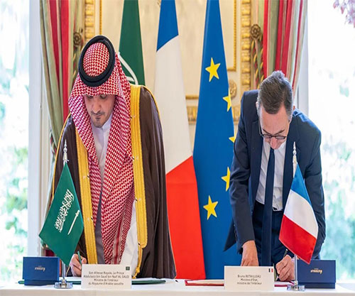 Saudi, French Interior Ministers Sign Security Cooperation Deal Saudi, French Interior Ministers Sign Security Cooperation Deal