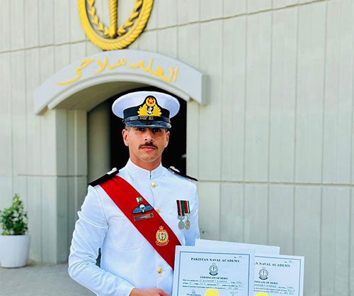 Two Iraqi Naval College Students Win Gold Medal of Pakistani Naval Chief of Staff Two Iraqi Naval College Students Win Gold Medal of Pakistani Naval Chief of Staff