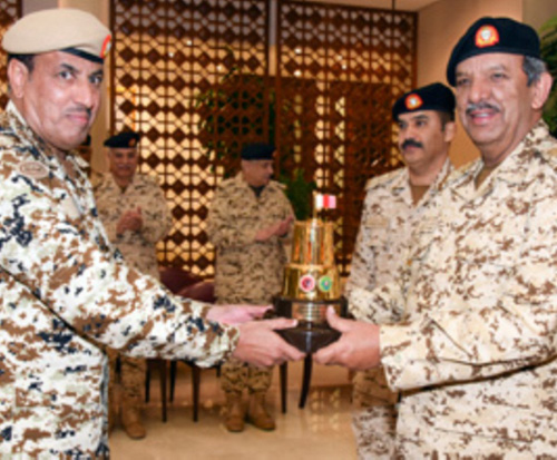 Bahrain’s Commander-in-Chief Honors Winning Units