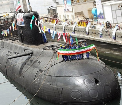 Iranian Navy to Launch New Submarine and Destroyer