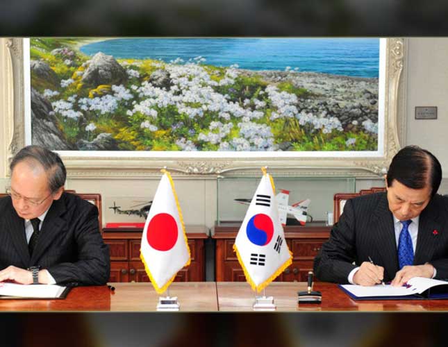 Japan, South Korea Sign Military Intelligence Pact
