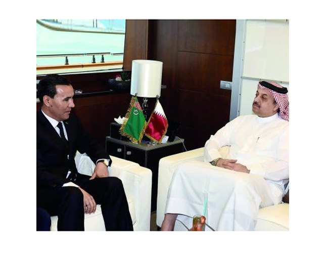 Turkmenistan Defense Delegation Visits Qatar, UAE