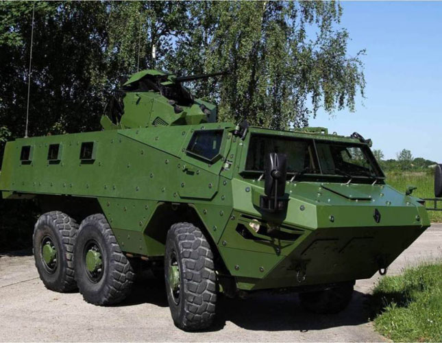 RENAULT TRUCKS Defense VAB ELECTER AT Eurosatory