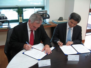AgustaWestland Inks Agreements with 2 Korean Companies