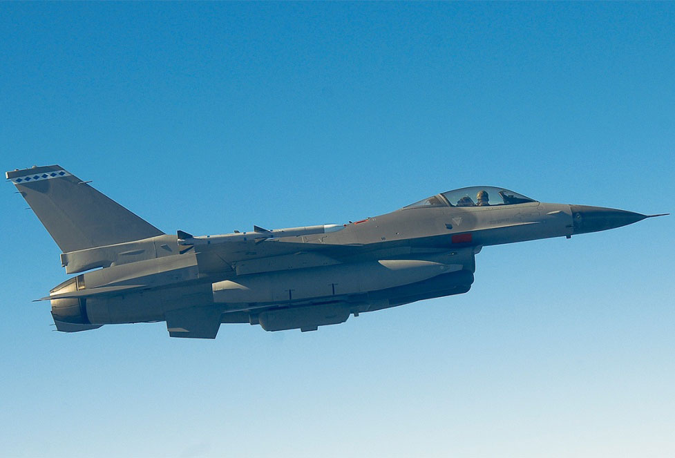 ITT Exelis Completes AIDEWS Testing at Edwards AFB