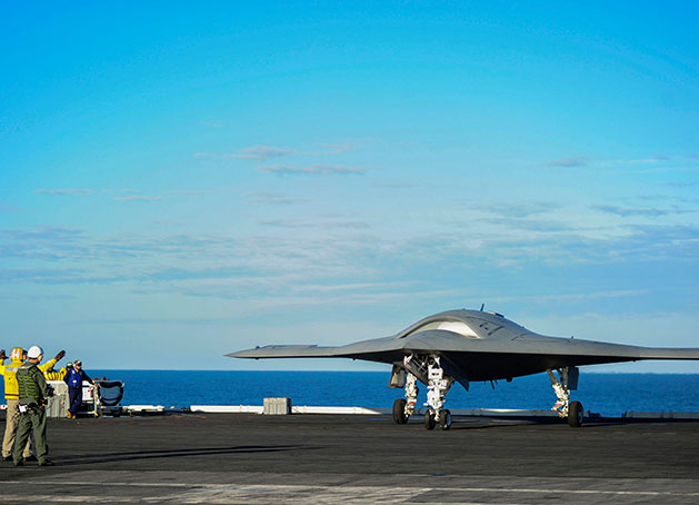 NGC, US Navy Complete X-47B Deck Handling Trials