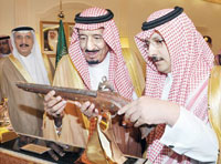 Prince Salman Inspects Saudi Armed Forces in Jazan