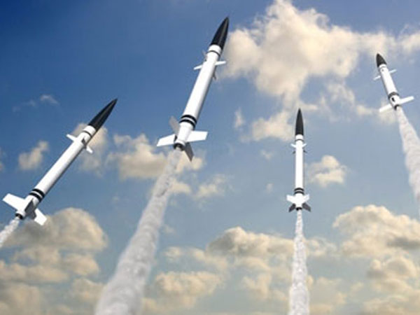 Iran Tests New Land-to-Sea Missile in the Gulf
