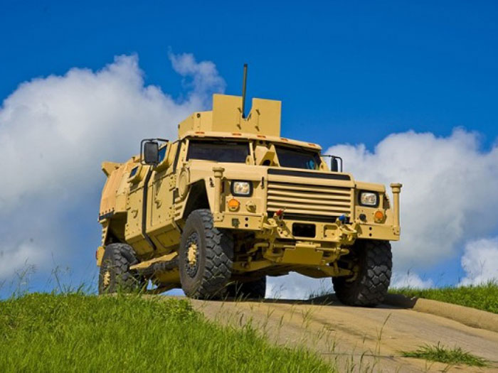 LM JLTV Family Completes Full Design Review