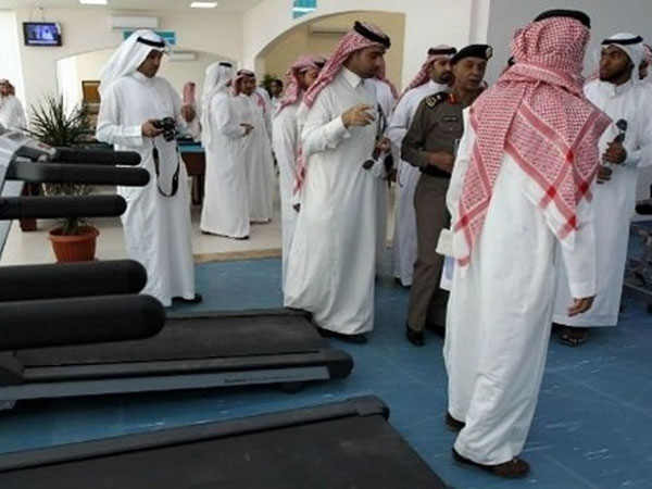 Saudi Arabia Opens 1st Rehab Center for Qaeda Militants