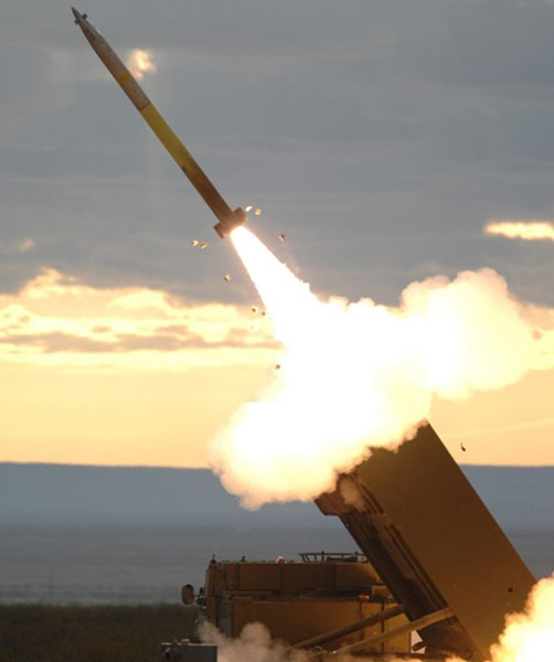 Lockheed Conducts 3rd Flight Test of New GMLRS Warhead