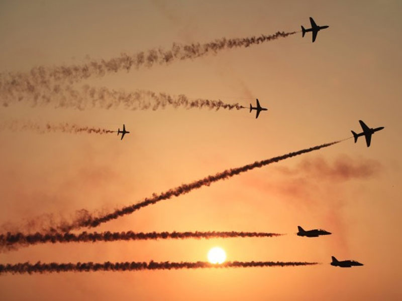 Saudi Hawks in Major Displays at Bahrain Airshow