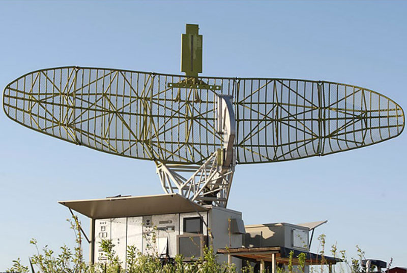Iran to Unveil 1,000-Km Range Radar in September