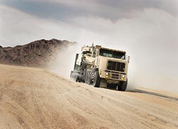 U.S. Orders Oshkosh Heavy Haulers